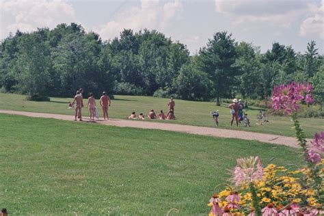 Forum de la Fédération québécoise de naturisme Voir le sujet Amélioration de l image