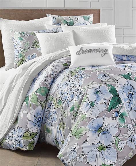 Charter Club Closeout Floral Blooms 300 Thread Count Fullqueen Duvet