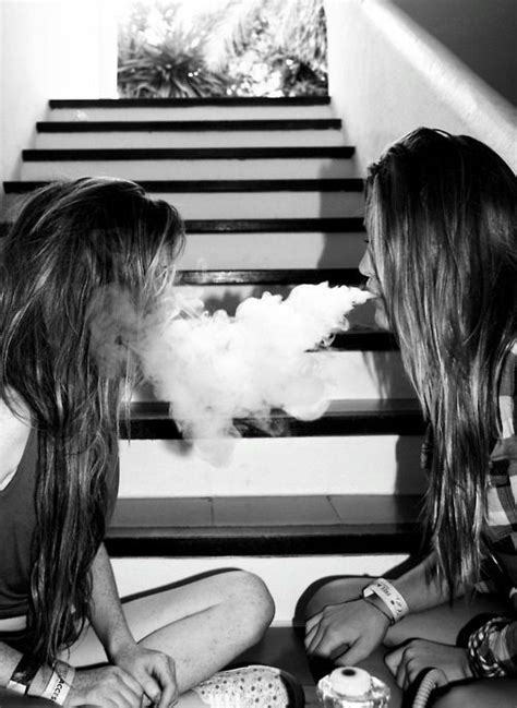 Stoner Girls Smoking Weed Photo Collection 2 Gallery Chrissy Loves Girl Smoking Friend