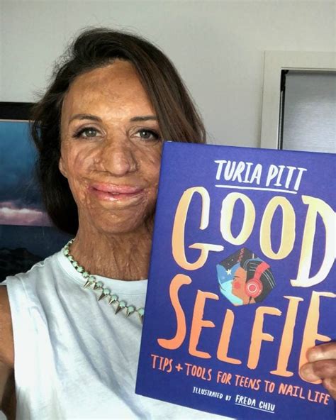 Turia Pitt Good Selfie Turia Noticed A Trend Amongst Teens So Took Action