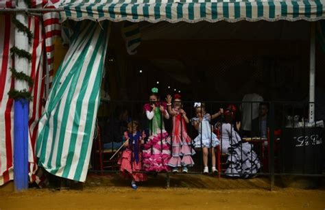 In Pictures Seville Celebrates Sumptuous April Fair