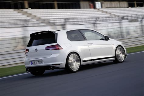 The cost of golf clubs for intermediate/advanced golf players New Volkswagen Golf GTI Clubsport Costs €36,450: Too Much ...