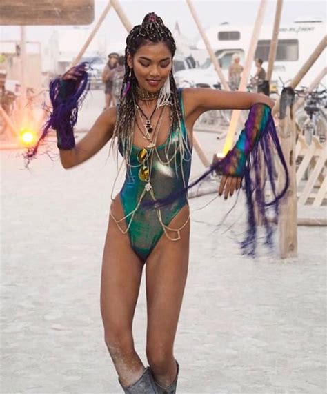 Pin By Dani On Festival Burning Man Fashion Festival Outfits