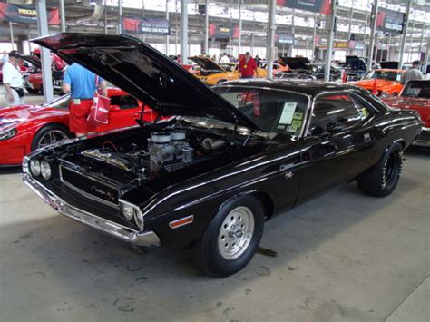 Multi search · find more · better results · search smarter 1907 Dodge 426 Hemi Challenger R/T Black With Black ...