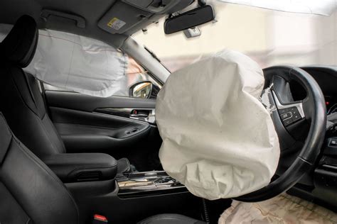 Airbag Come Funziona Le Tipologie Di Airbag E Quando Va Sostituito