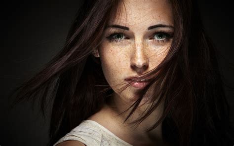 Wallpaper 1920x1200 Px Brunettes Eyes Faces Freckles Green