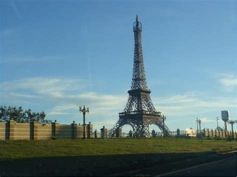 Les Tours Eiffel Dans Le Monde Le Paris De Patrick