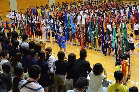 Open your options menu in your browser, select internet options, clear cache, then press f5 to refresh the page. PenGoo : 第41回全国中体連 (開会式）