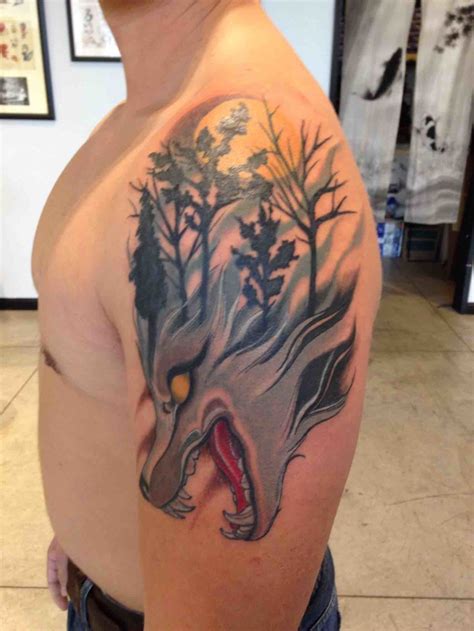 The green color is a common choice when it comes to the tree of life tattoos. 50 Best Tattoos of the Week - Jan 23, 2015
