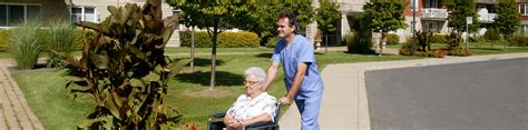 Long Term Care Vs Retirement Home What Is The Difference Seasons