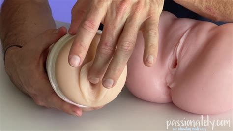 How To Find The Clitoris With Your Hands And Mouth Sex Education Tutorial Xxx Mobile Porno
