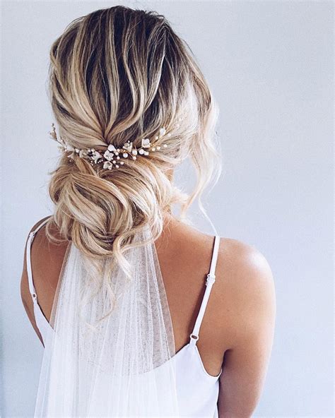 42 Different Wedding Hairstyles With Veil Wedding Forward