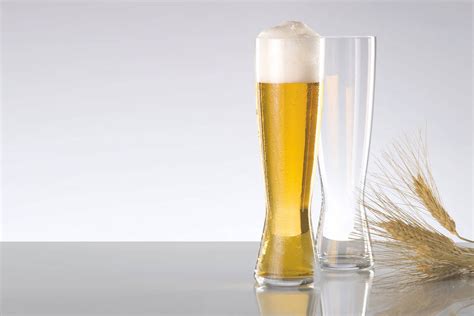 Low to medium noble (german or czech) hop aroma. Dortmunder Export Lager - Beer Style Profile - Absolute Beer