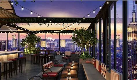 Nycs Largest Rooftop Bar Opens At Moxy Times Square