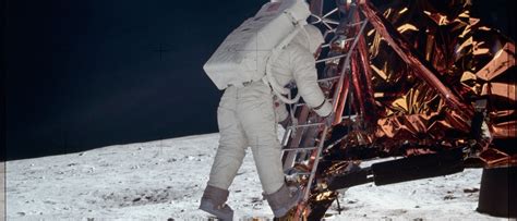 Last Man To Walk On The Moon Dies At 82 The Daily Caller