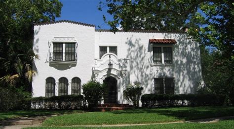 Here's how to get some of selena's hottest looks by shopping in your own closet. Spanish | Colonial revival architecture, Victorian homes ...