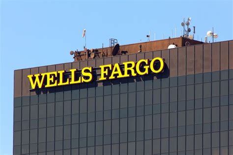 Wells Fargo To Pay 2m To Settle Class Action Lawsuit Over Wage Violations Top Class Actions
