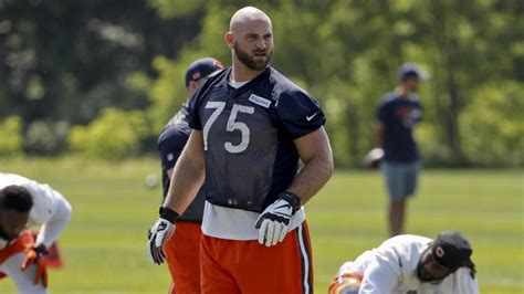 American Footballer Kyle Long Jokes About Getting Caught Naked On