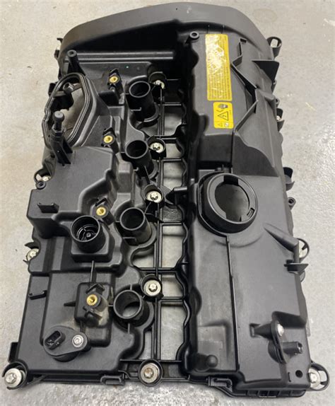 Bmw valve covers, valve cover gaskets and crankcase ventilation (pcv)