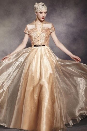 Günstig Luxus A Linie V Ausschnitt goldes langes Abendkleid aus Organza