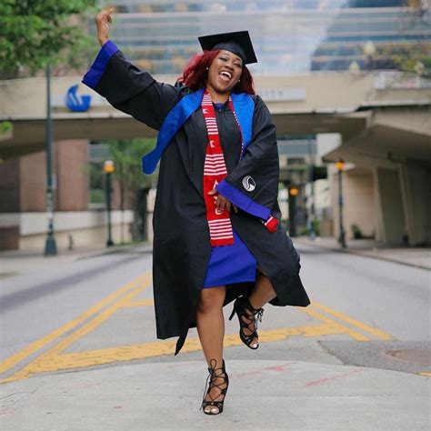 Newest For Graduation Photoshoot Black Girl Senior Picture Ideas
