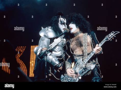 Paul Stanley Gene Simmons Amerikanische Hi Res Stock Photography And