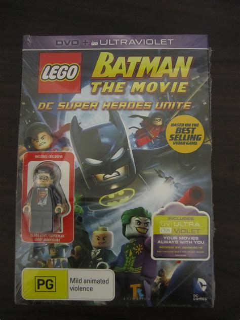 Batman goes on a personal journey to find himself and learn the importance of teamwork in hopes to save gotham city from the joker's hostile takeover. Review: Lego Batman The Movie Super Heroes Unite DVD