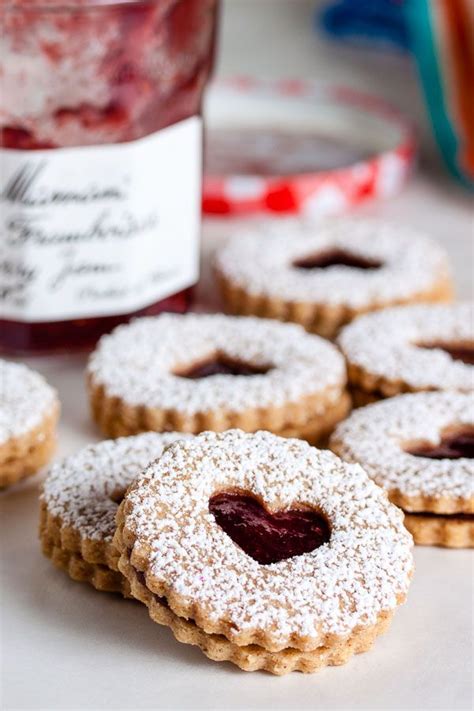 Have a cup of coffee in our discord cafe server. Linzer cookies | Recipe | Traditional christmas cookies ...
