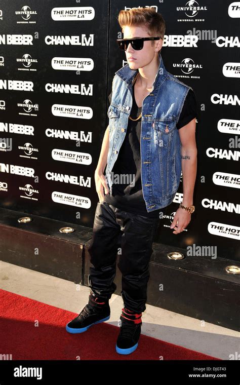 Justin Bieber Attends The Channel V Acoustic And Intimate Show At