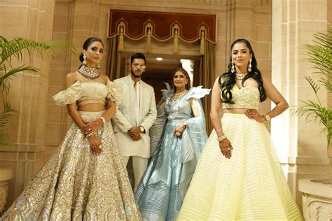 A Royal Jodhpur Wedding With The Whole Fam In Coordinated Outfits