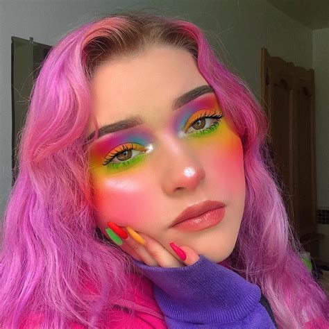 Started Off With A Subtle Look Then It Turned Into This Rainbow Eye
