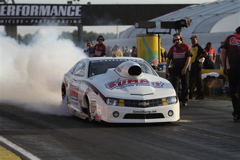 Chevrolet Drag racing's Labor Day weekend tradition