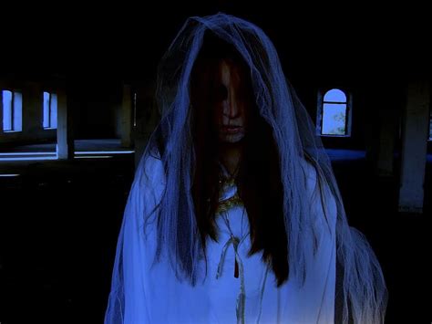 Ghost Halloween Horror Bride White Death Haunted House Girl Pikist