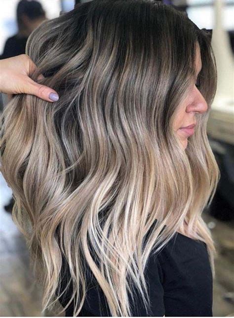 Gorgeous Balayage Hair Color Ideas With Dark Roots In 2020 Stylesmod