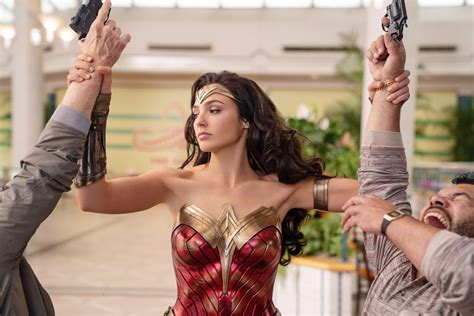 Wonder Woman 3 In The Works With Gal Gadot Patty Jenkins Returning