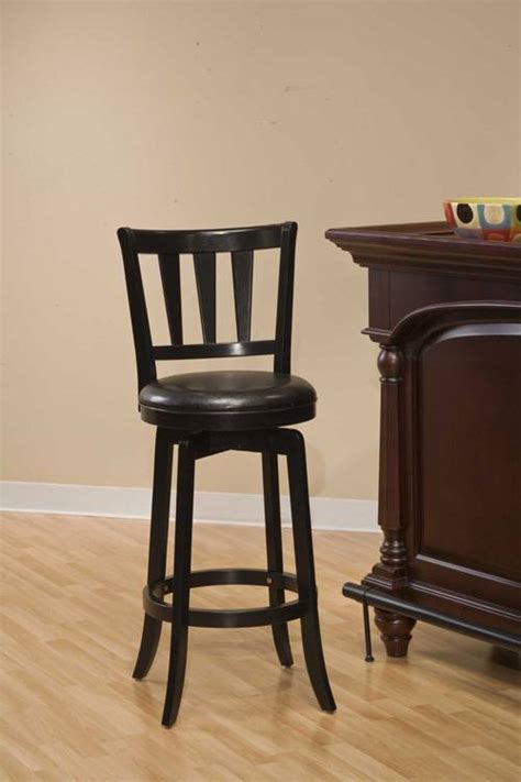 Hillsdale Furniture Presque Isle Wood Counter Height Swivel Stool