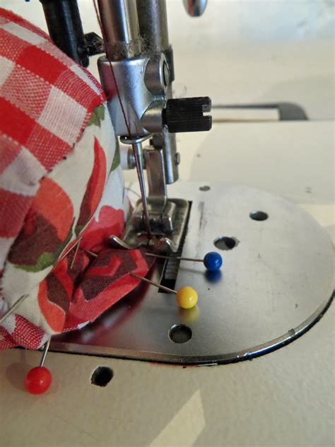 How To Make A Pin Cushion Sew It With Love I Sewing Classes