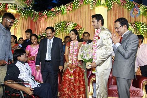 Arulnidhi Keerthana Wedding Reception Stills Photo 21 Of 46