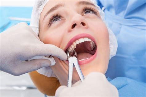 Oral Surgery For Wisdom Teeth Removal