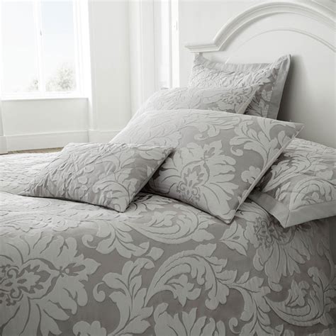 Luxury Jacquard Floral Damask Duvet Cover Bedding Cushions Quilted