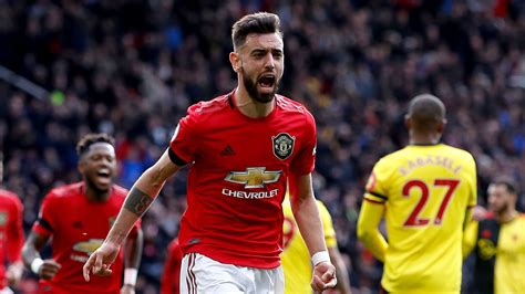 Find the latest manchester united fc team news including live score, fixtures and results plus manchester united fc team and transfer news. Fabulous Fernandes Inspires Man Utd - Gpawan