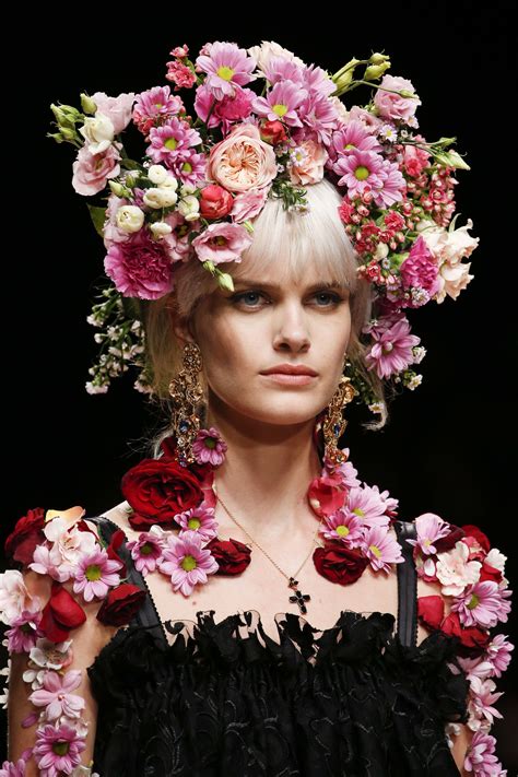 Dolce And Gabbana Spring 2019 Ready To Wear Fashion Show Details See