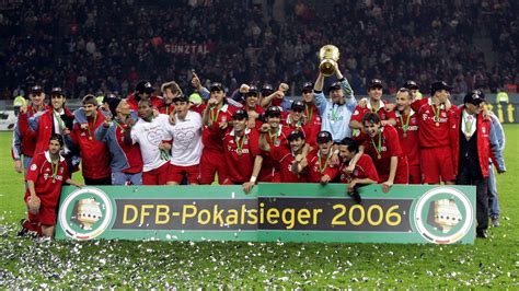 Alle aufsteiger in die 1. DFB-Pokalsieger 2006 - FC Bayern München
