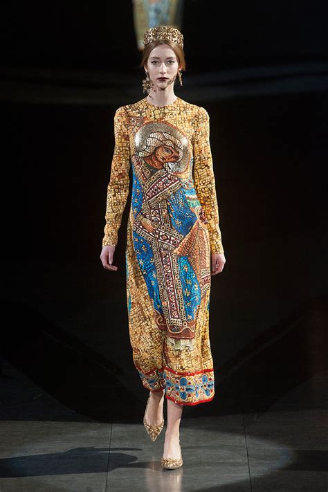 Dolce And Gabbana Runway Fashion Week Fall 2013 Photos Popsugar Fashion