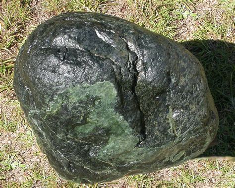 Sacred Jade Boulder 124 Pounds Of Boitryoidal Jade From Big Sur