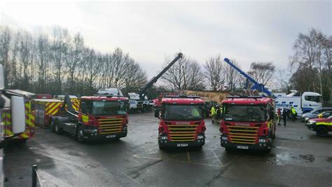 burrows recovery and derbyshire fire and rescue service join… flickr