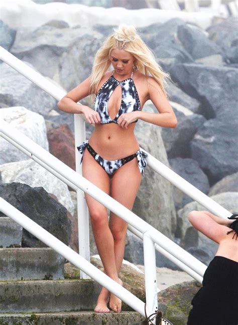 Sultry Sambora Heather Locklears Babe Ava Sizzles In Bikini Photo Shoot