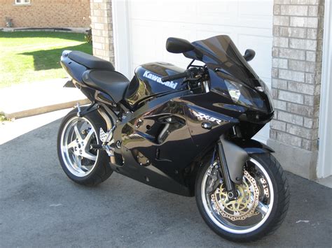 Kawasaki bike specs including kawasaki. 2000 Kawasaki ZX-9R - Moto.ZombDrive.COM