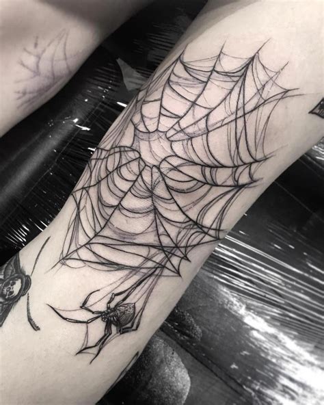 Awesome Spider Web Tattoo On Knee Ideas In