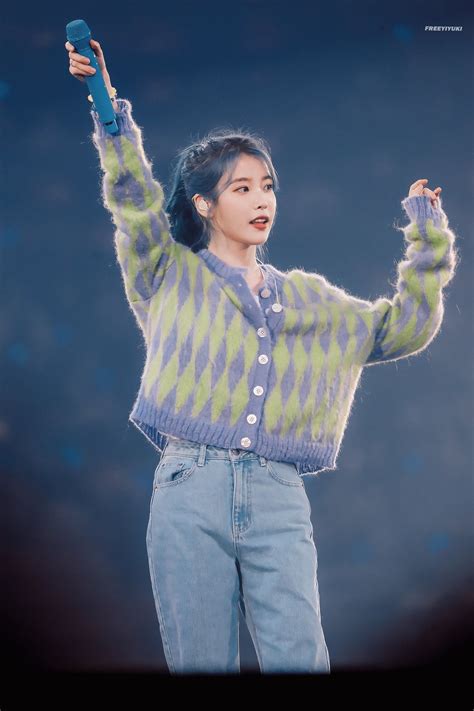 Iu 191123 Love Poem 2019 Tour Concert In Seoul Day1 Iu Outfits Iu Fashion Korean Fashion